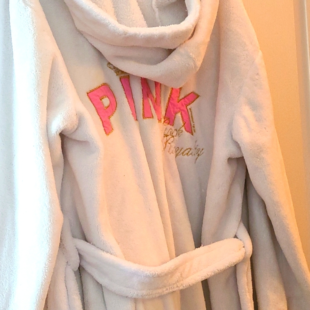 Vintage Victoria's Secret Pink robe
